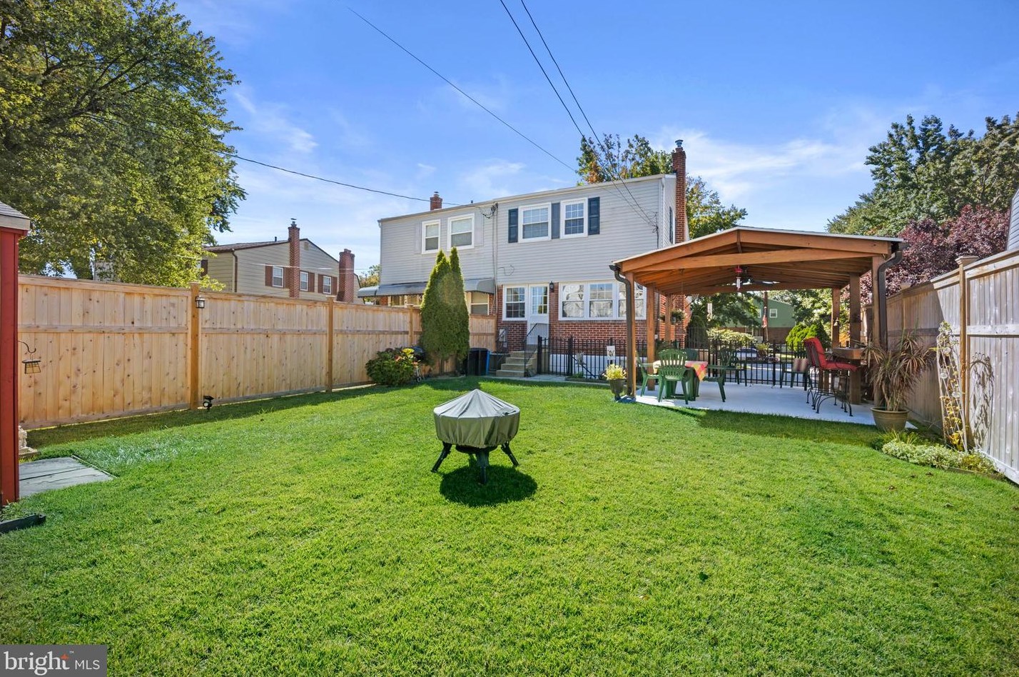 1415 Grace Rd, Swarthmore PA 19081-2809 exterior