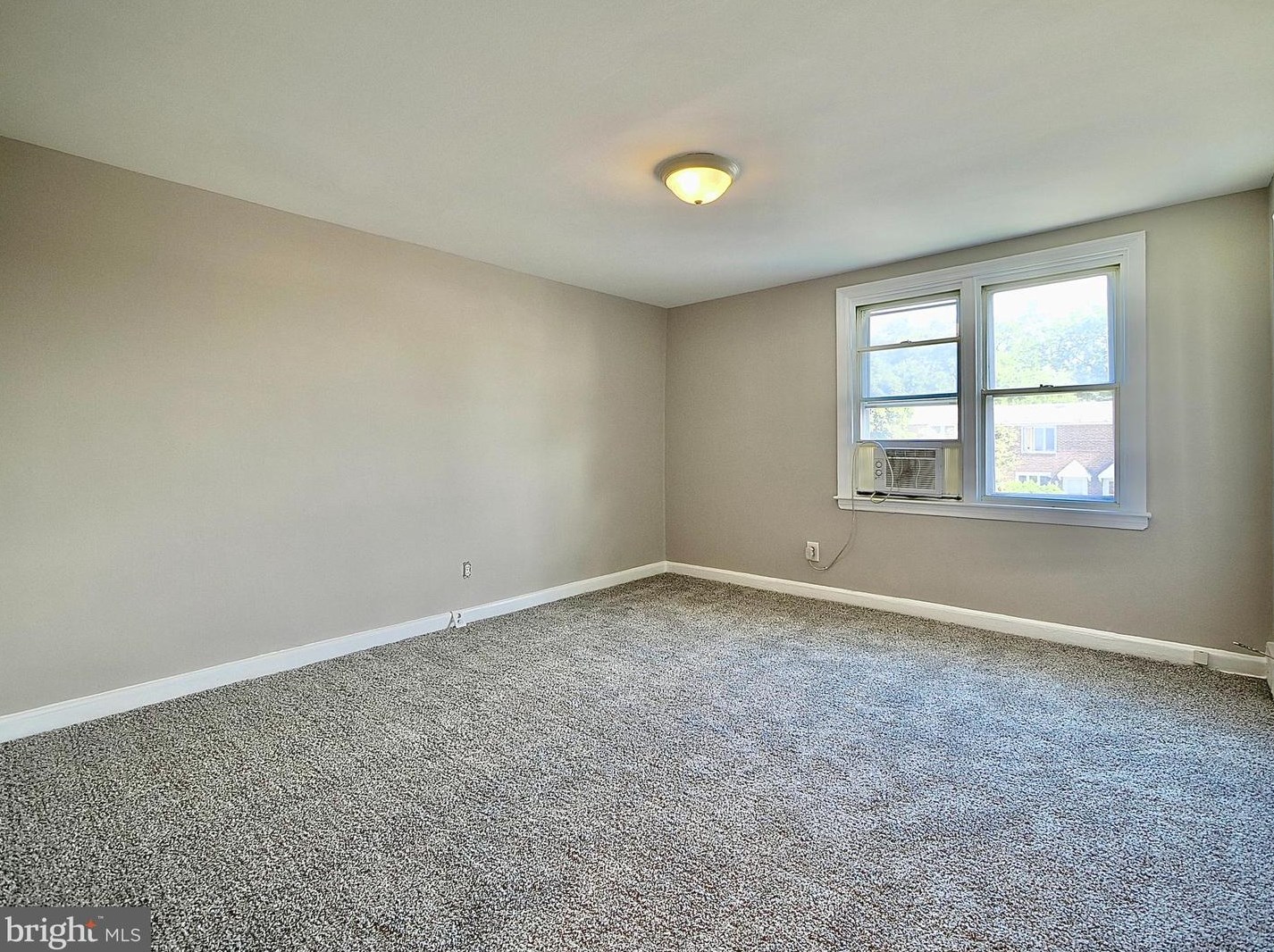 362 22 St, Chester PA 19013-4923 exterior