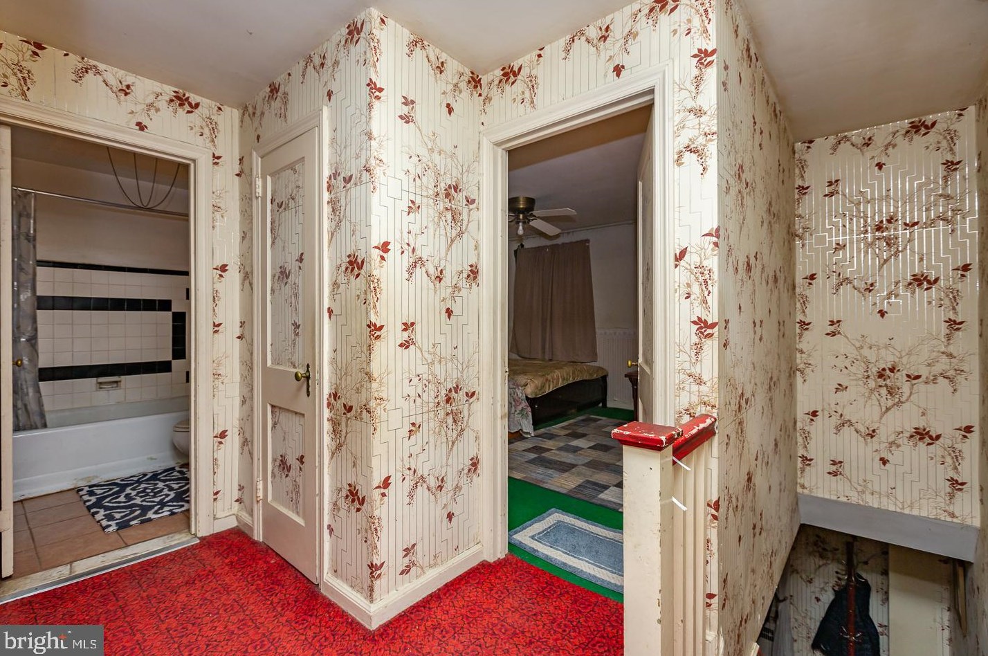 277 Glendale Rd, Upper Darby PA 19082-4017 exterior