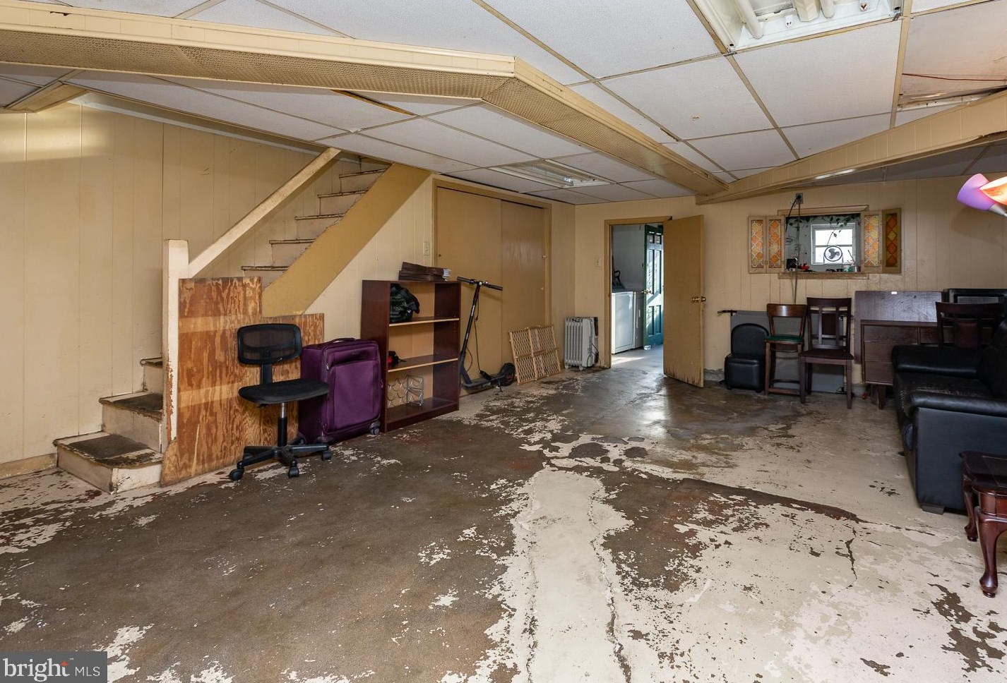 277 Glendale Rd, Upper Darby PA 19082-4017 exterior