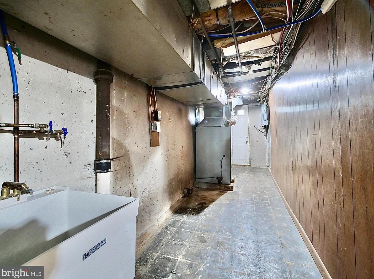 352 22nd St, Chester PA  19013-5120 exterior