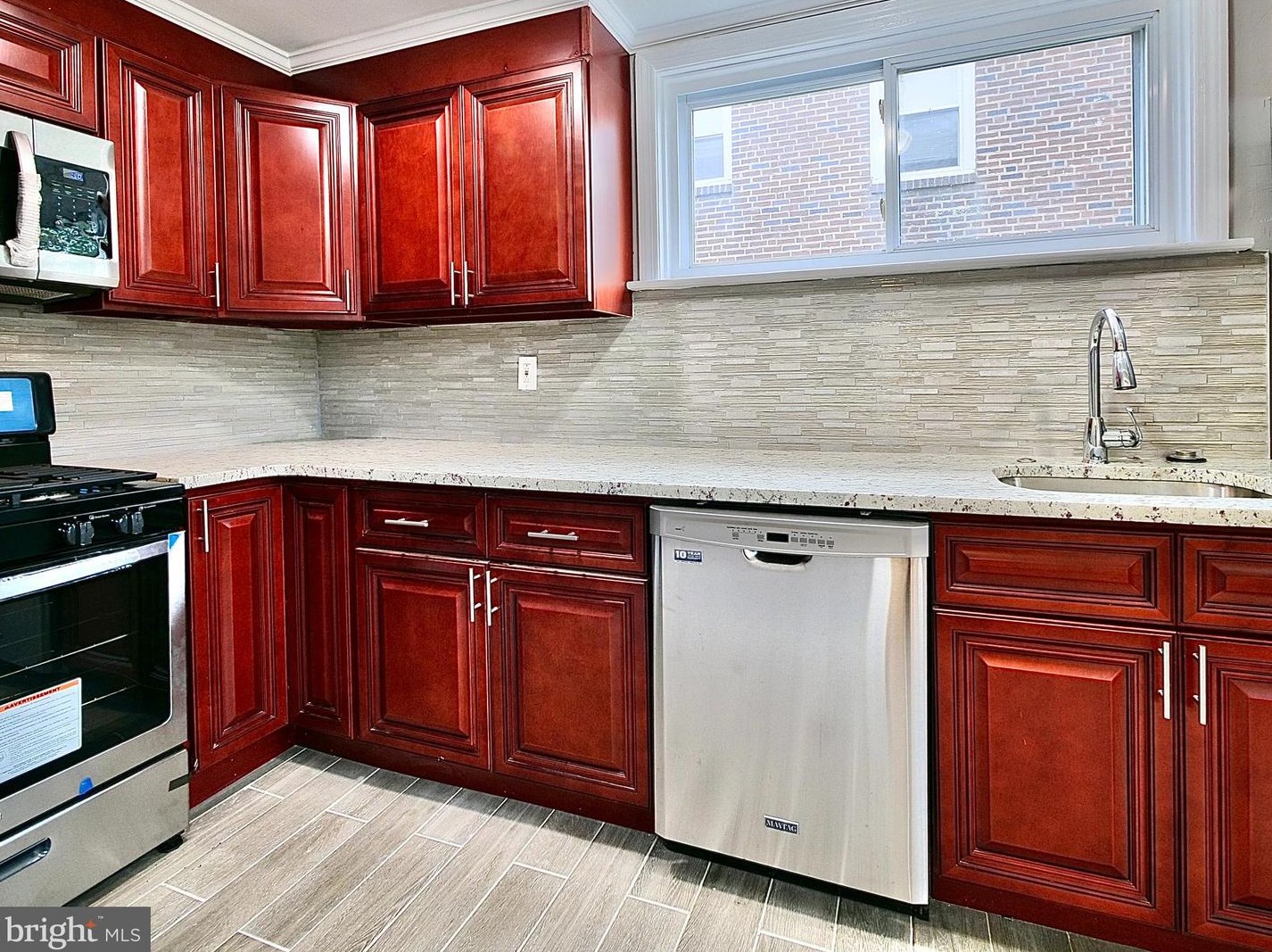 352 22nd St, Chester PA  19013-5120 exterior