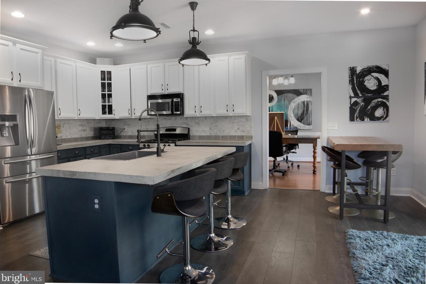 809 Maple Ln, Chester PA  19014-1440 exterior