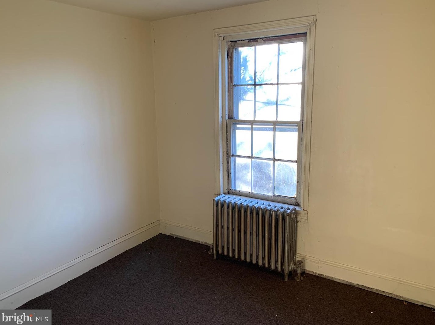 337 10th St, Chester PA  19013-5902 exterior