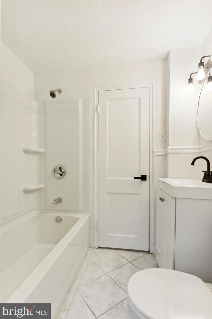 120 Swarthmore Ave, Ridley Park PA  19078-2114 exterior