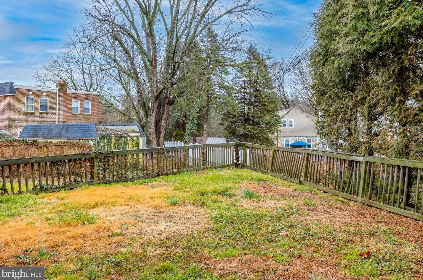 120 Swarthmore Ave, Ridley Park PA  19078-2114 exterior