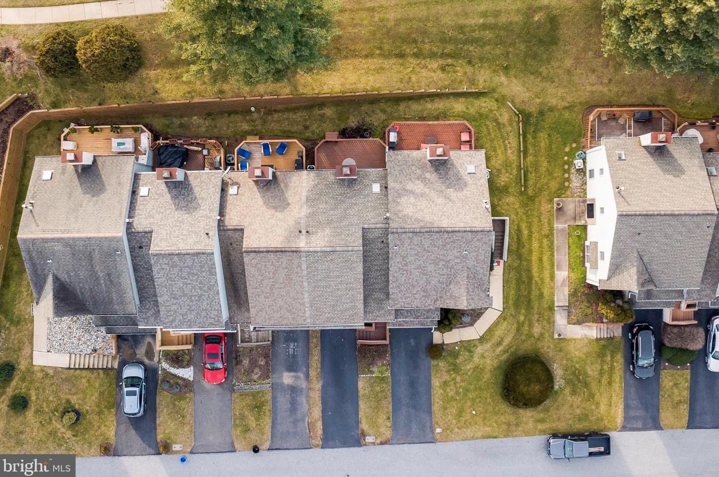 141 Knollwood Ct, Chester PA  19014-1260 exterior