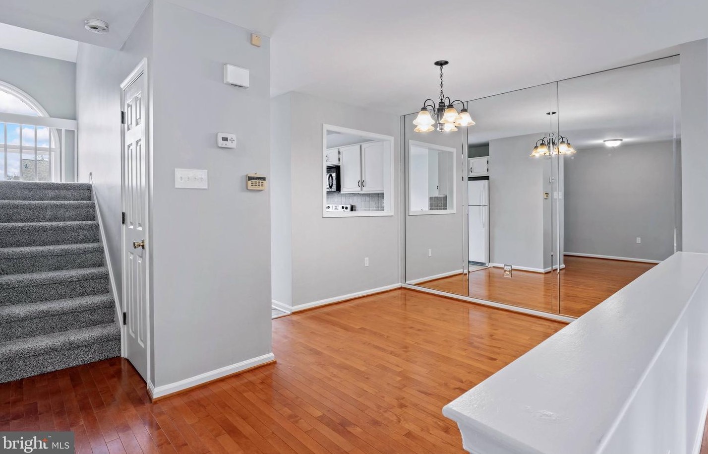 141 Knollwood Ct, Chester PA  19014-1260 exterior