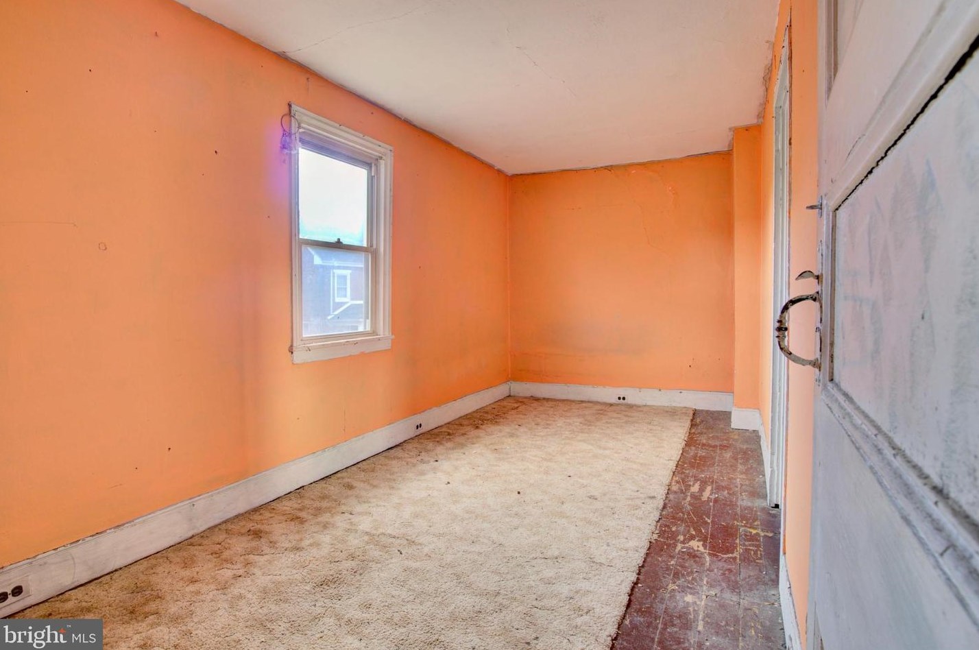 28 4th St, Chester PA 19013-4310 exterior