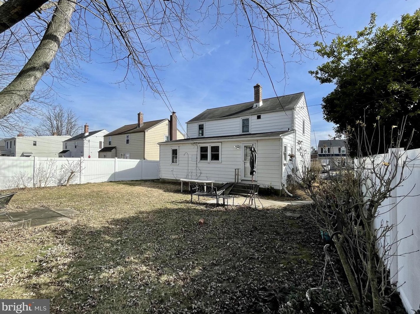 2225 Clayton Rd, Rutledge PA  19070-1309 exterior