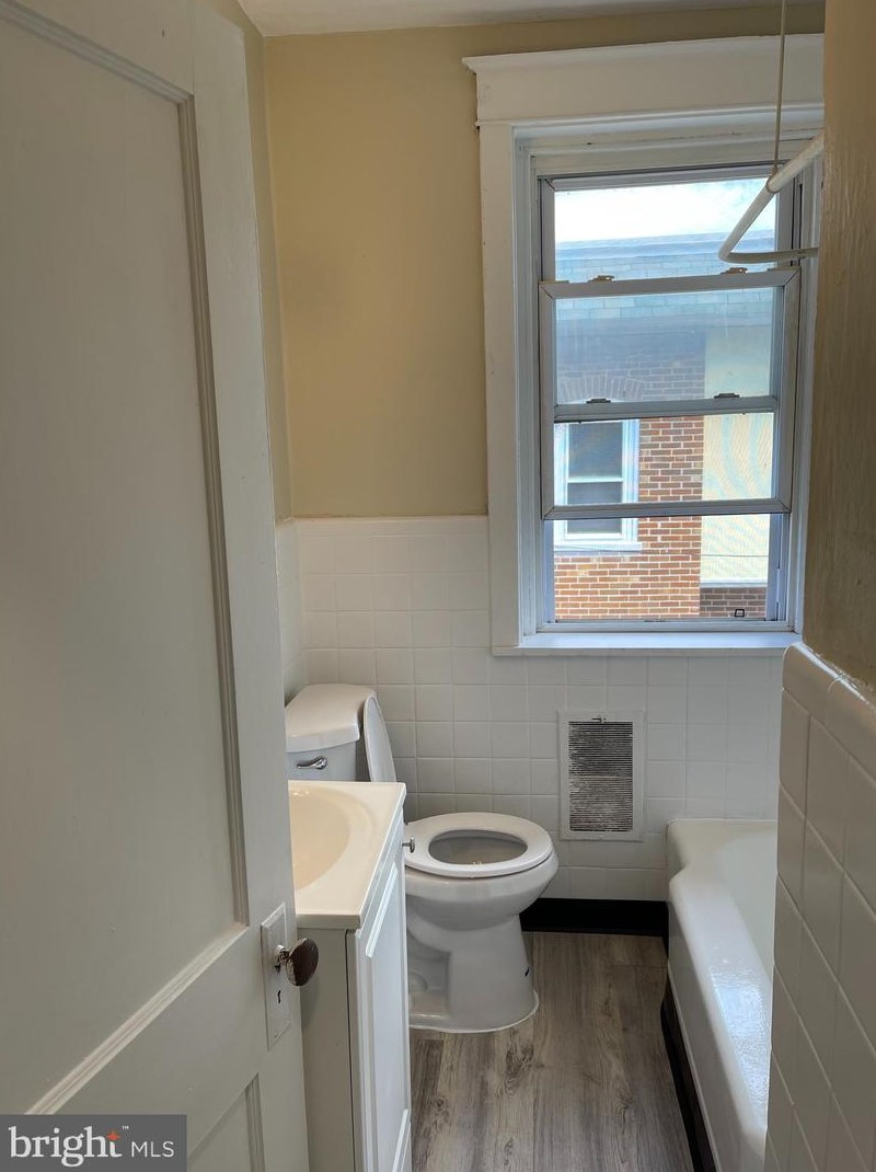 218 22nd St, Chester PA  19013-4922 exterior