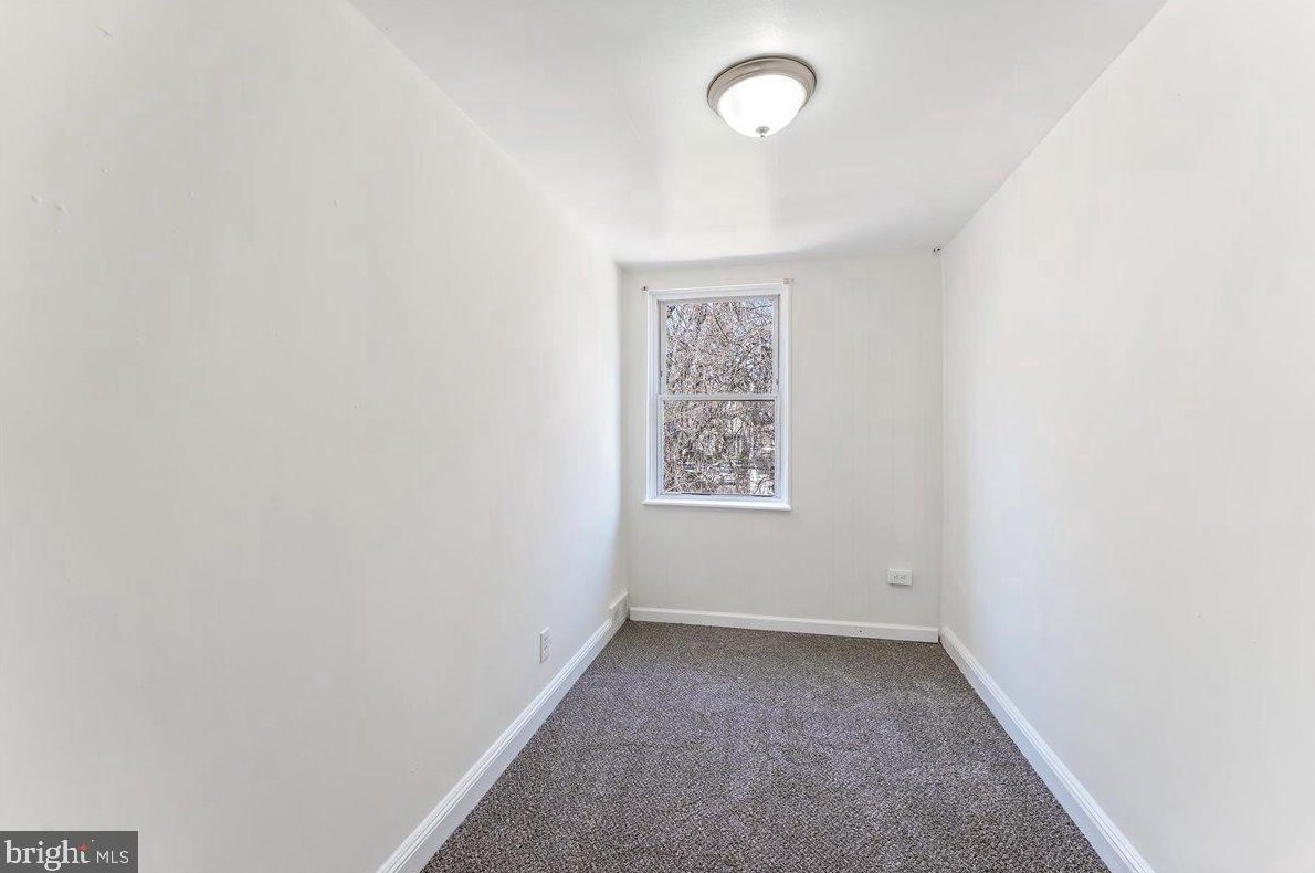 236 22nd St, Chester PA  19013-4922 exterior