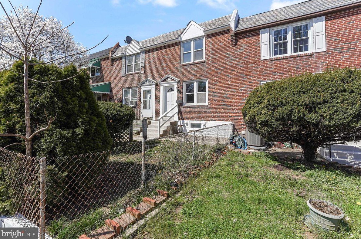 236 22nd St, Chester PA  19013-4922 exterior