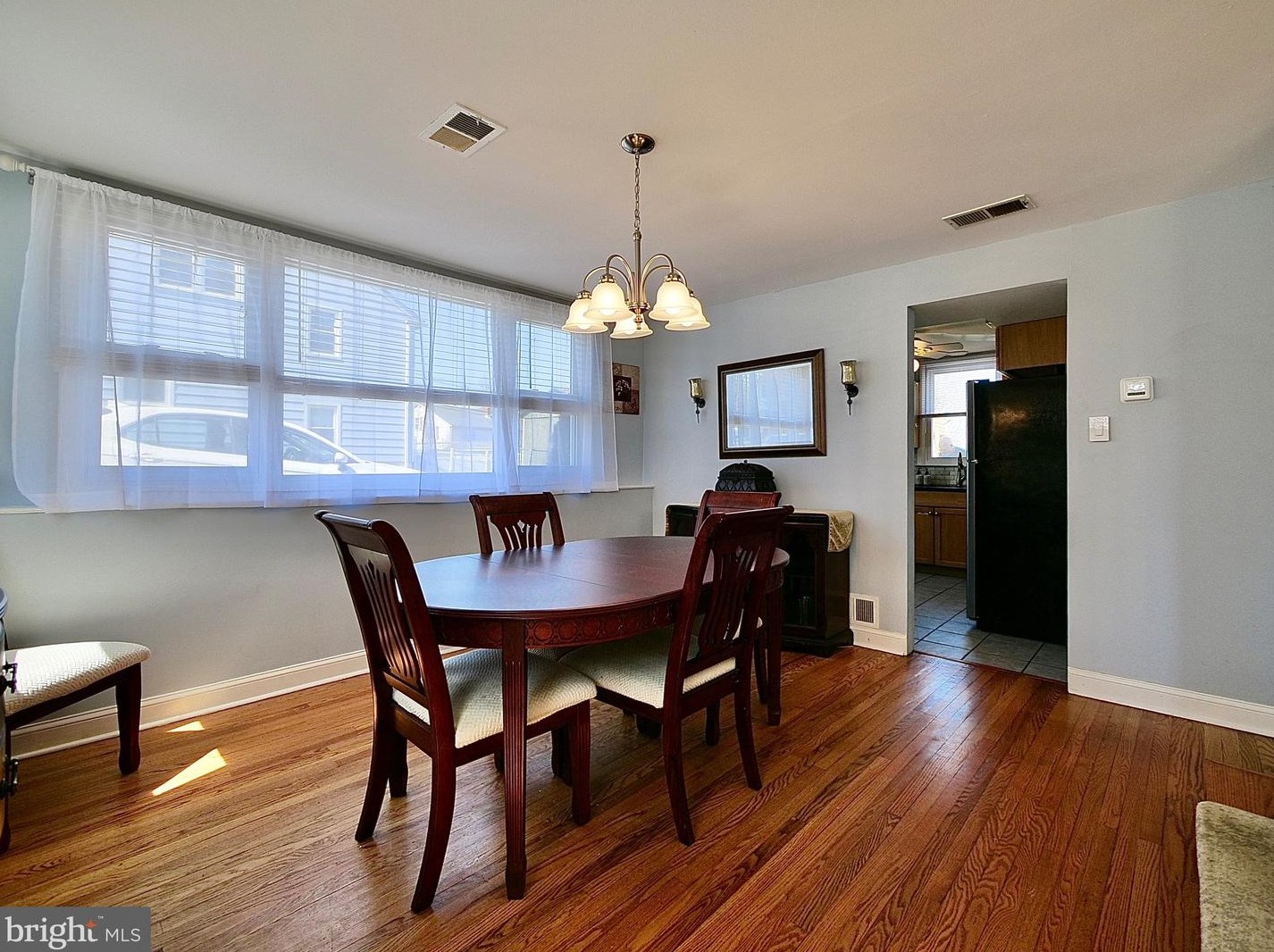 401 Garden Ln, Chester PA  19014-2018 exterior