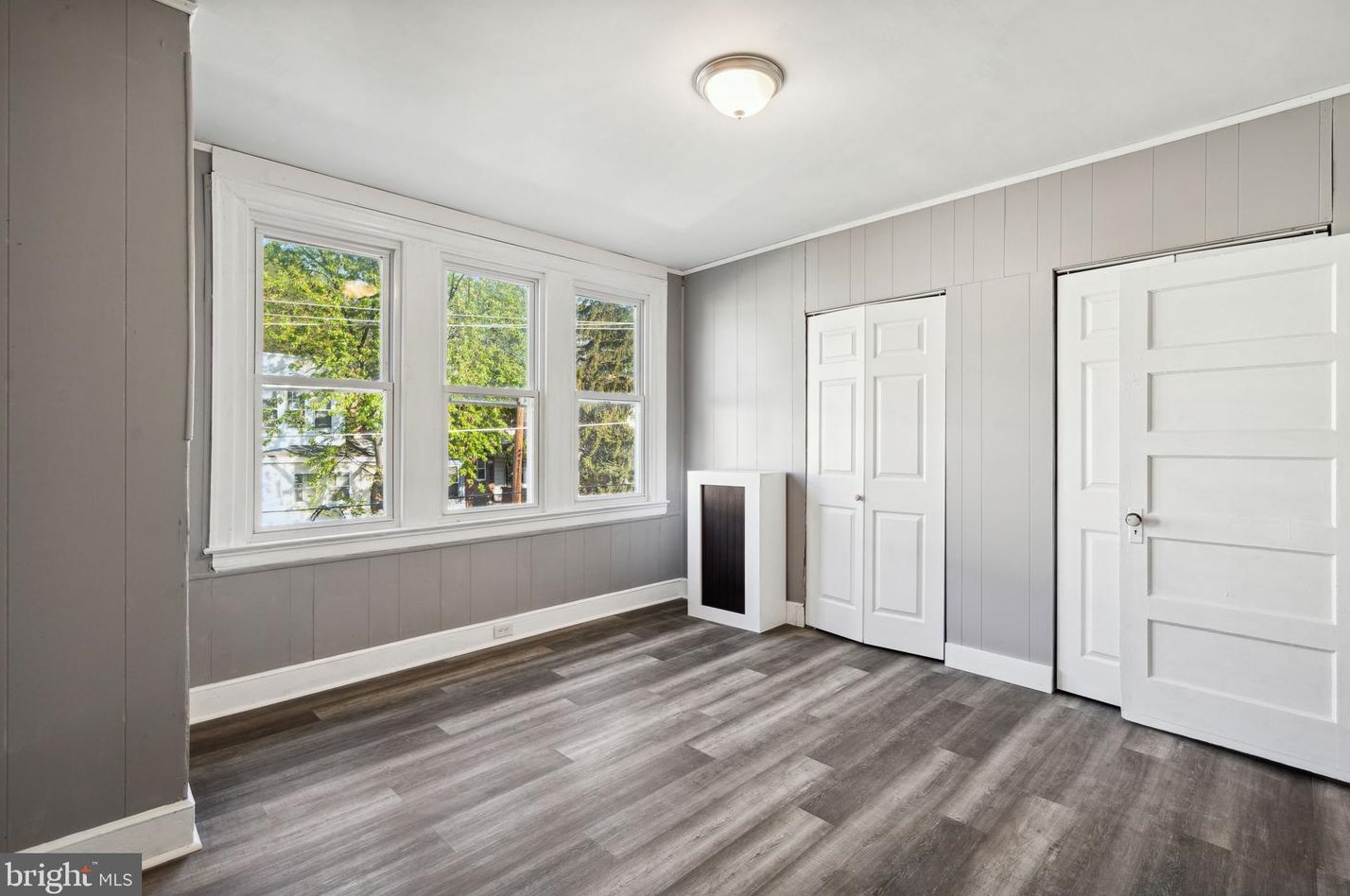 118 N 3rd St, Darby, PA 19023