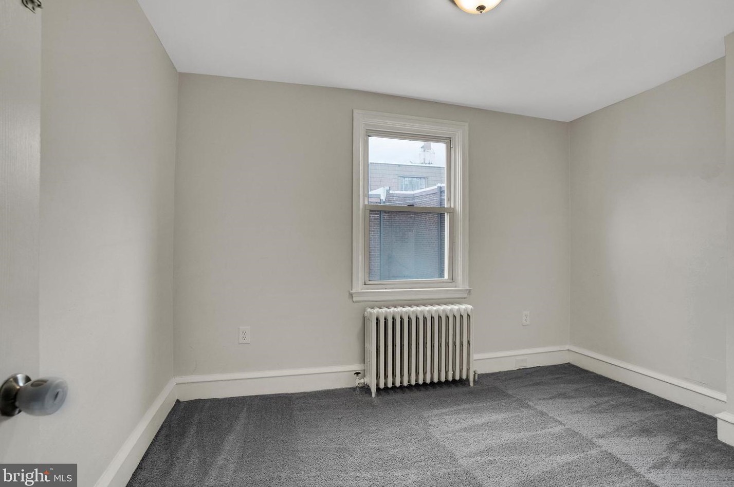 240 Maypole Rd, Upper Darby PA  19082-4106 exterior