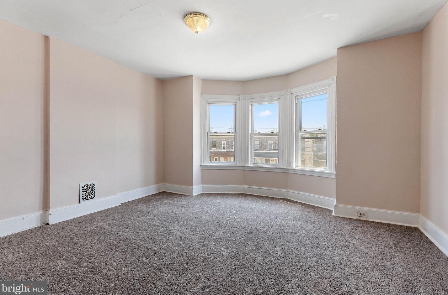 1302 9 St, Chester PA 19013-1710 exterior