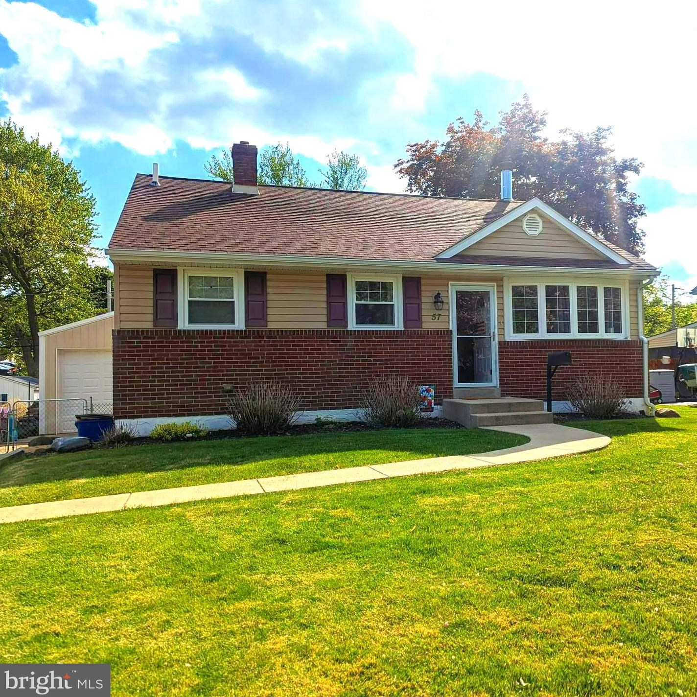 57 Scarlet Ave, Chester PA  19014-2925 exterior