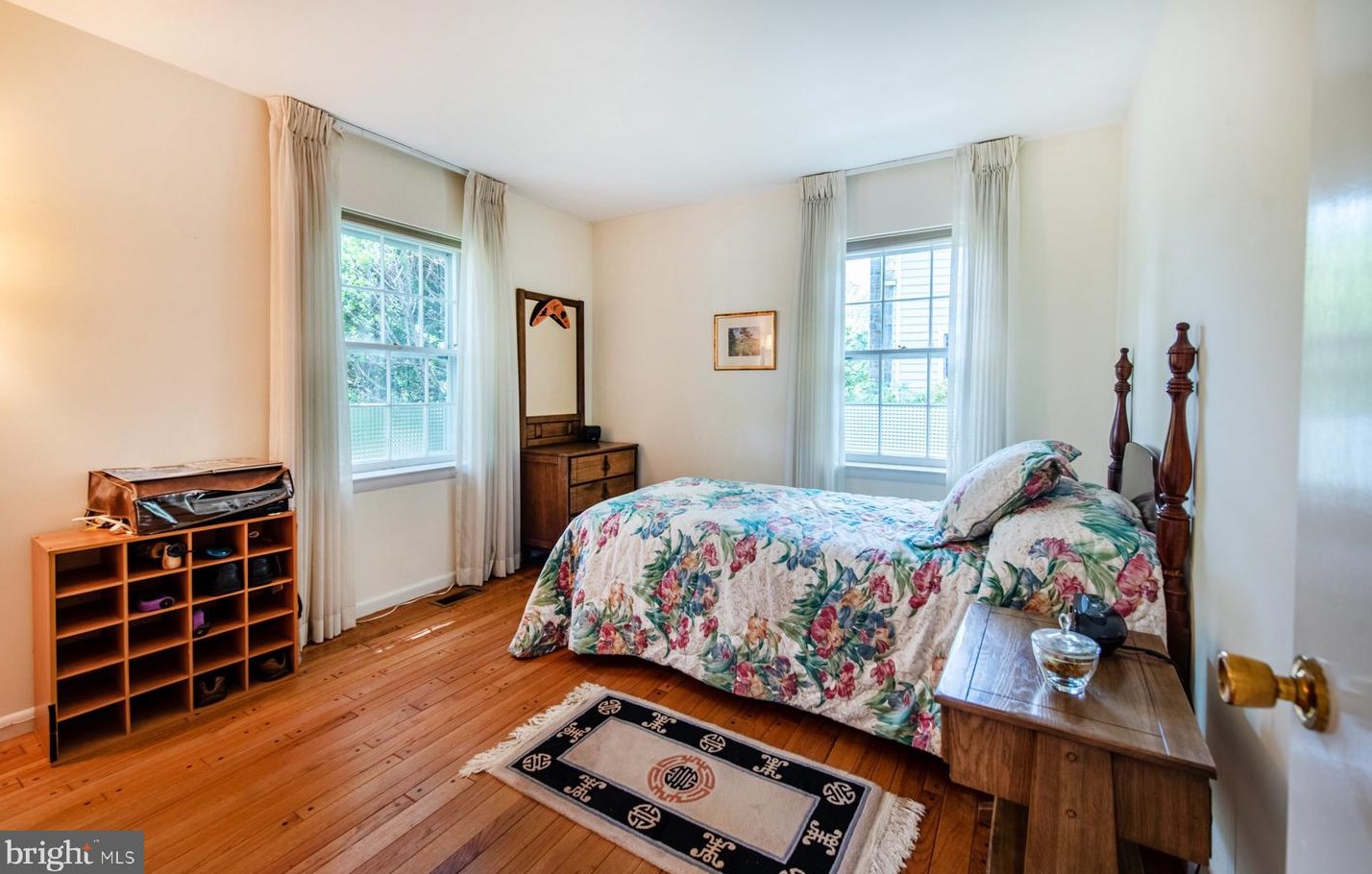 20 Frst Ln, Swarthmore PA 19081-1203 exterior