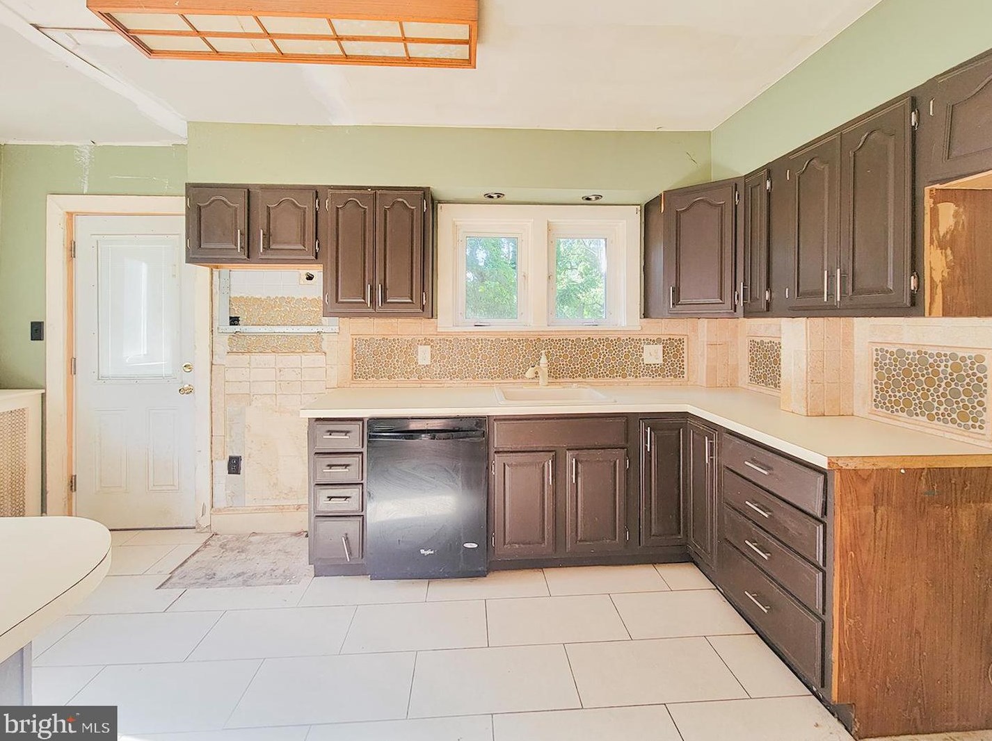 2907 Burden Rd, Chester PA 19015-3309 exterior