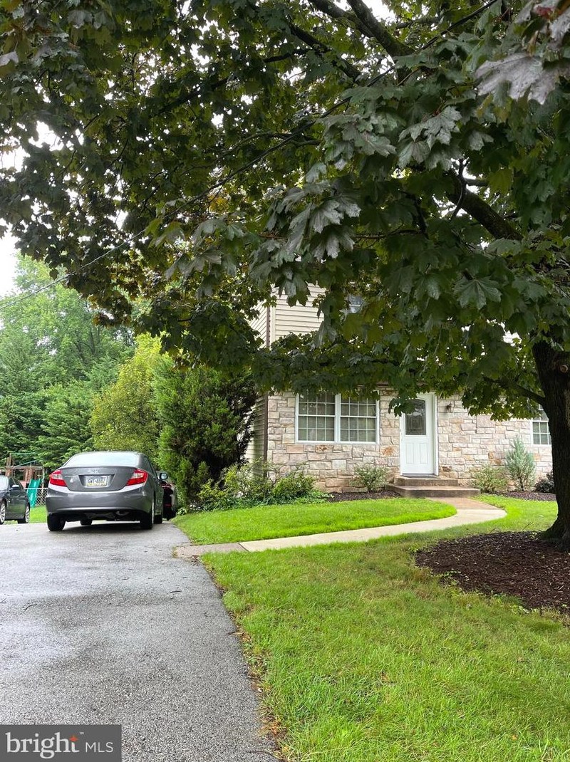 306 Media Line Rd, Newtown Square, PA 19073