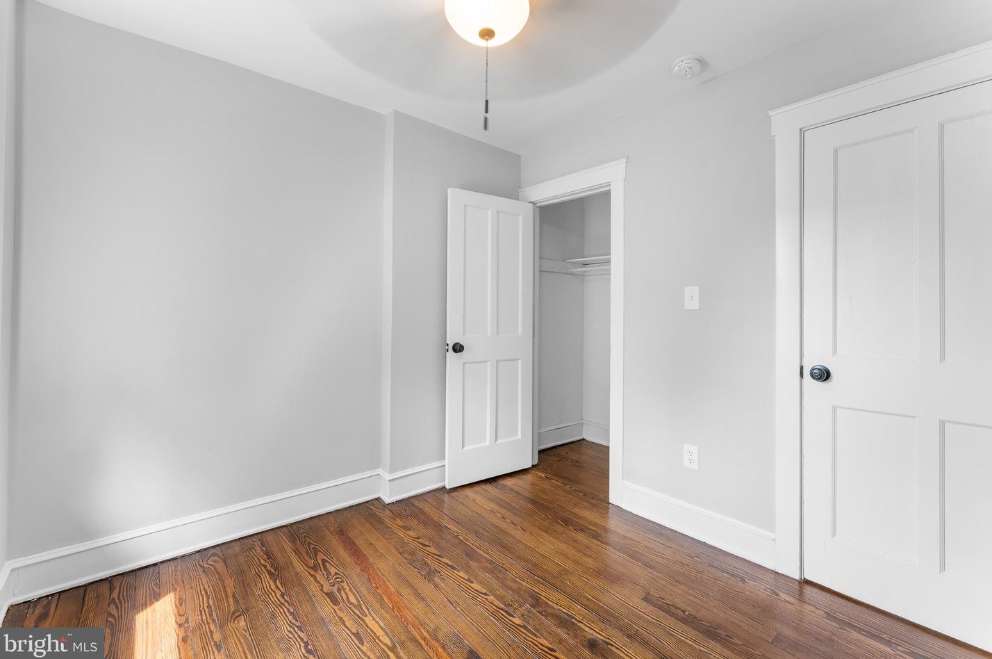 924 Macadam St, Chester PA 19013-5814 exterior