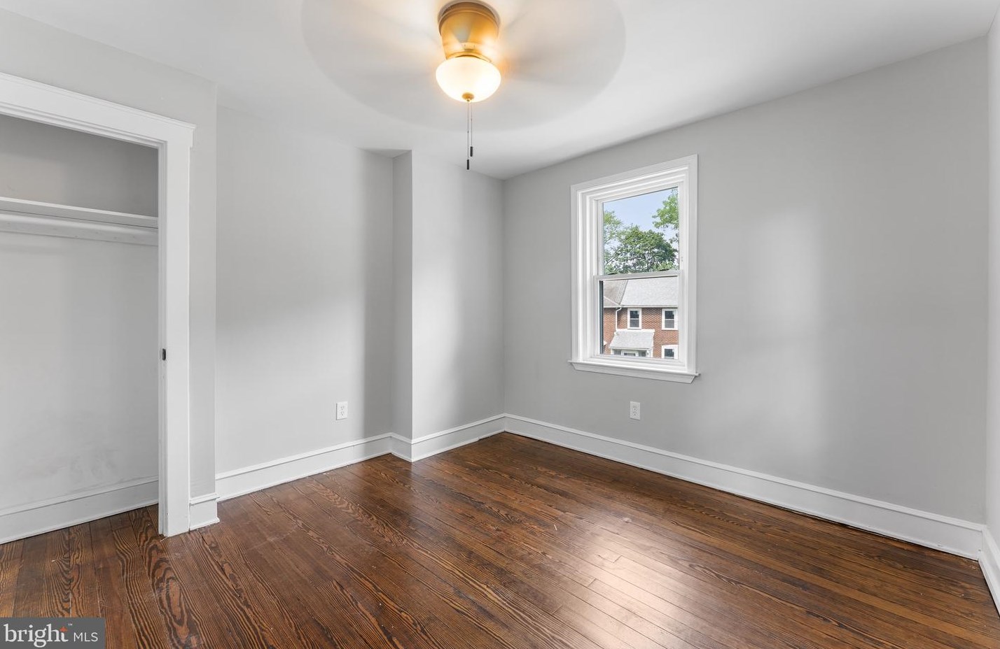 924 Macadam St, Chester PA 19013-5814 exterior