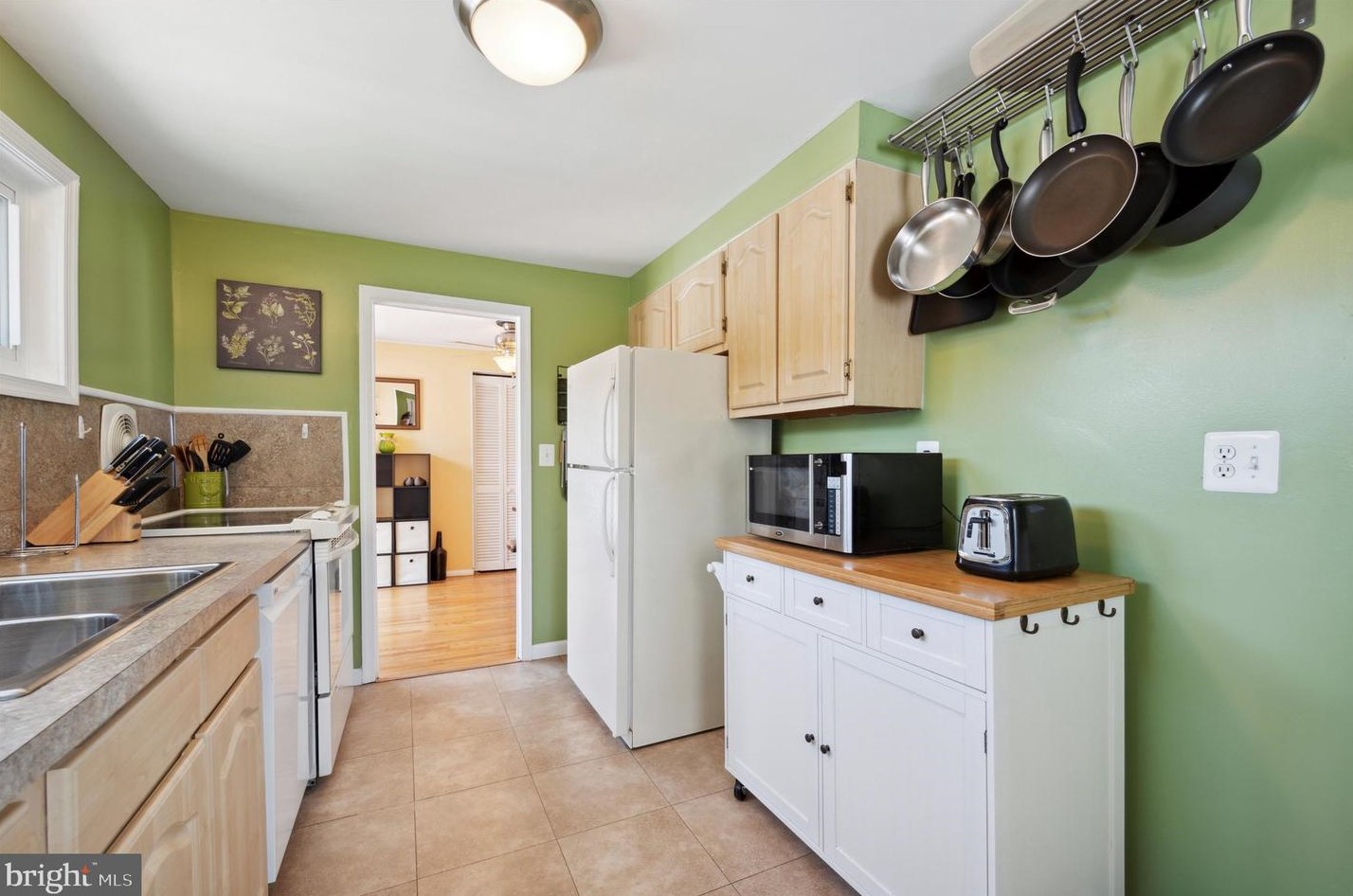 2160 Lee Ln, Chester PA 19014-2288 exterior