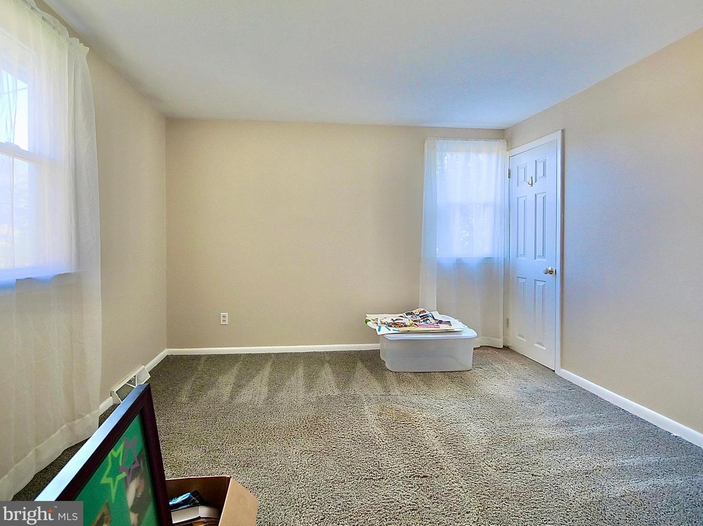 428 Gdn Ln, Chester PA exterior