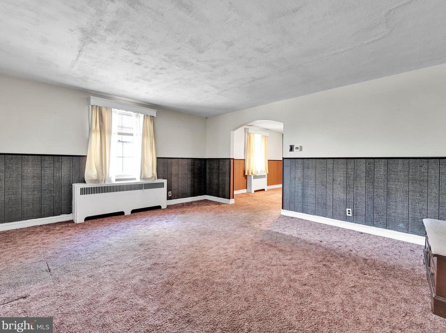 1123 Chester Pike, Chester PA 19022-1124 exterior