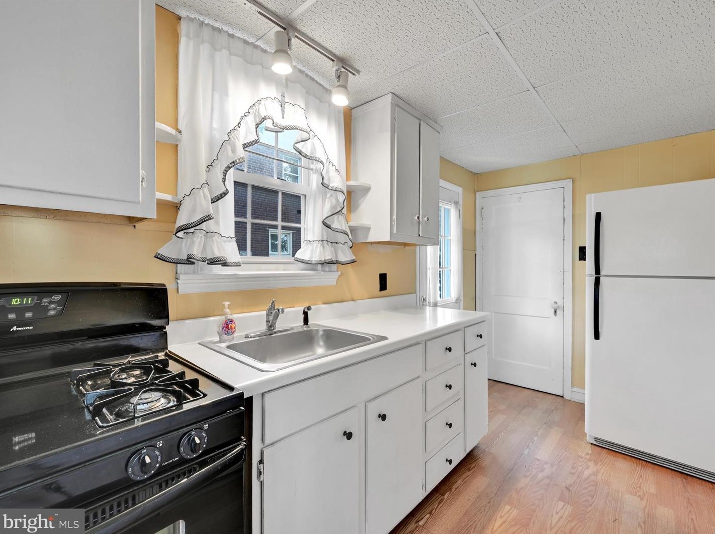 1123 Chester Pike, Chester PA 19022-1124 exterior