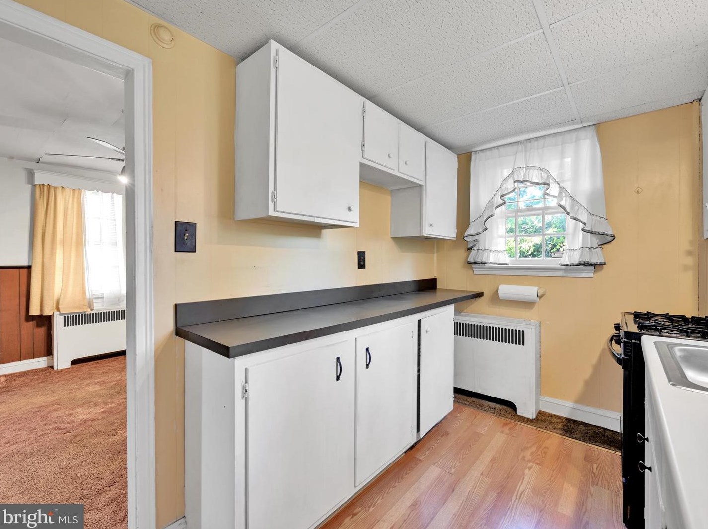 1123 Chester Pike, Chester PA 19022-1124 exterior