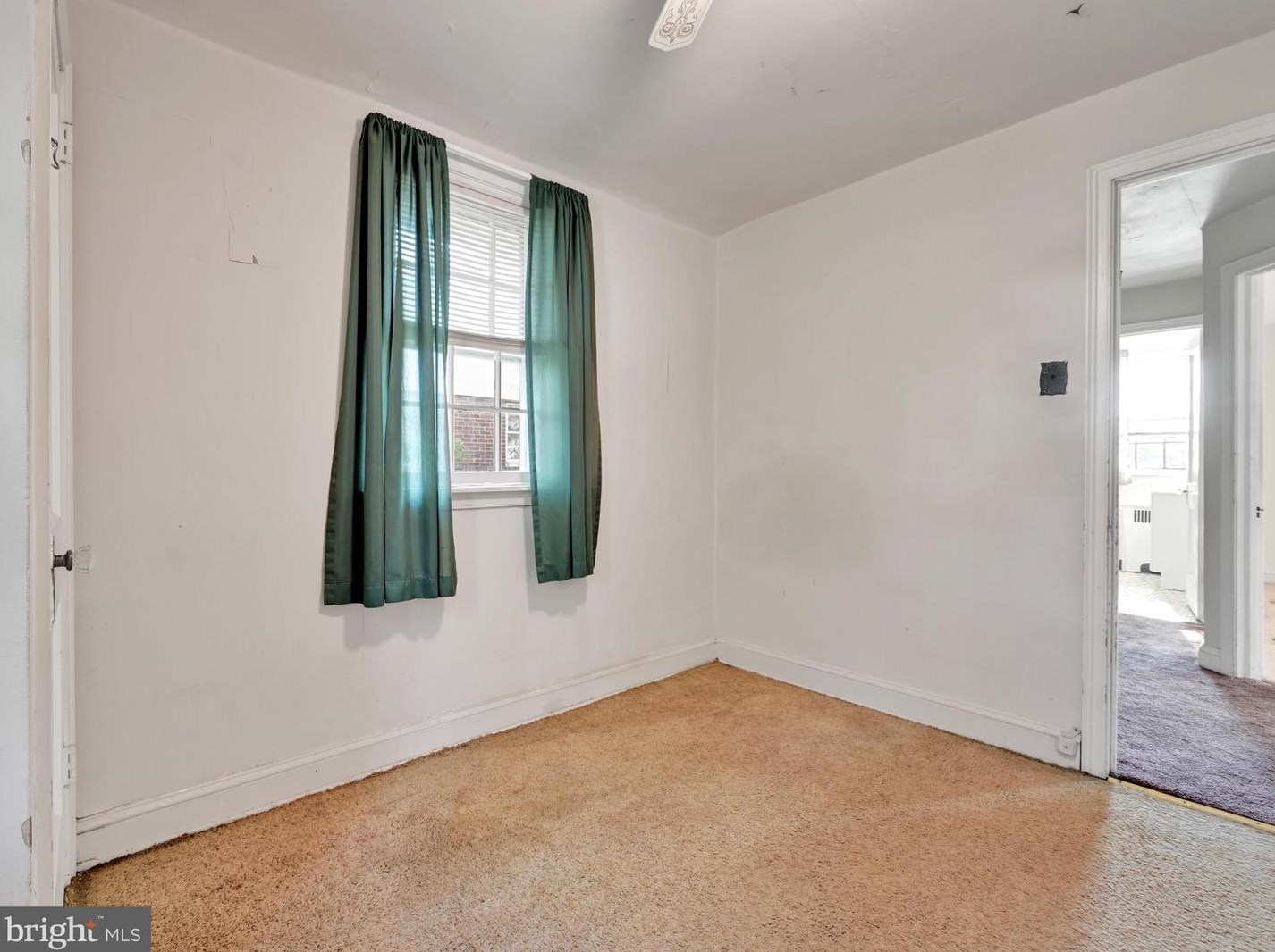 1123 Chester Pike, Chester PA 19022-1124 exterior