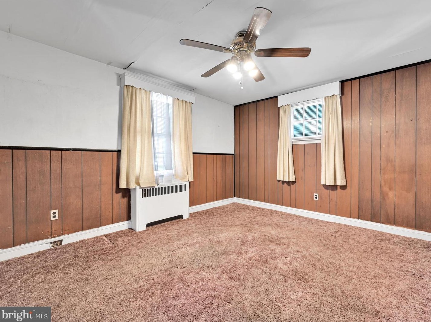 1123 Chester Pike, Chester PA 19022-1124 exterior