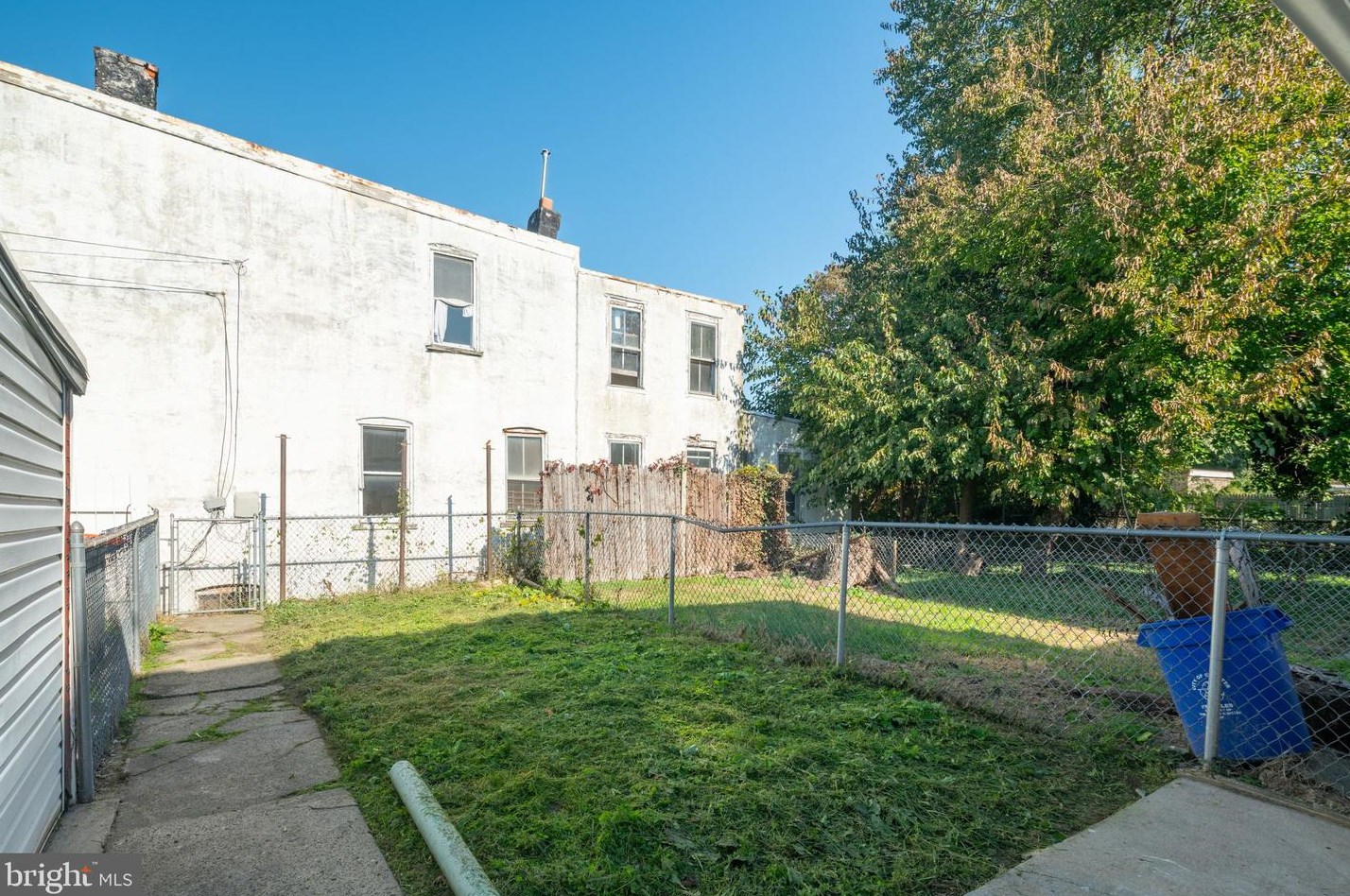 2530 6th St, Chester PA  19013-2104 exterior