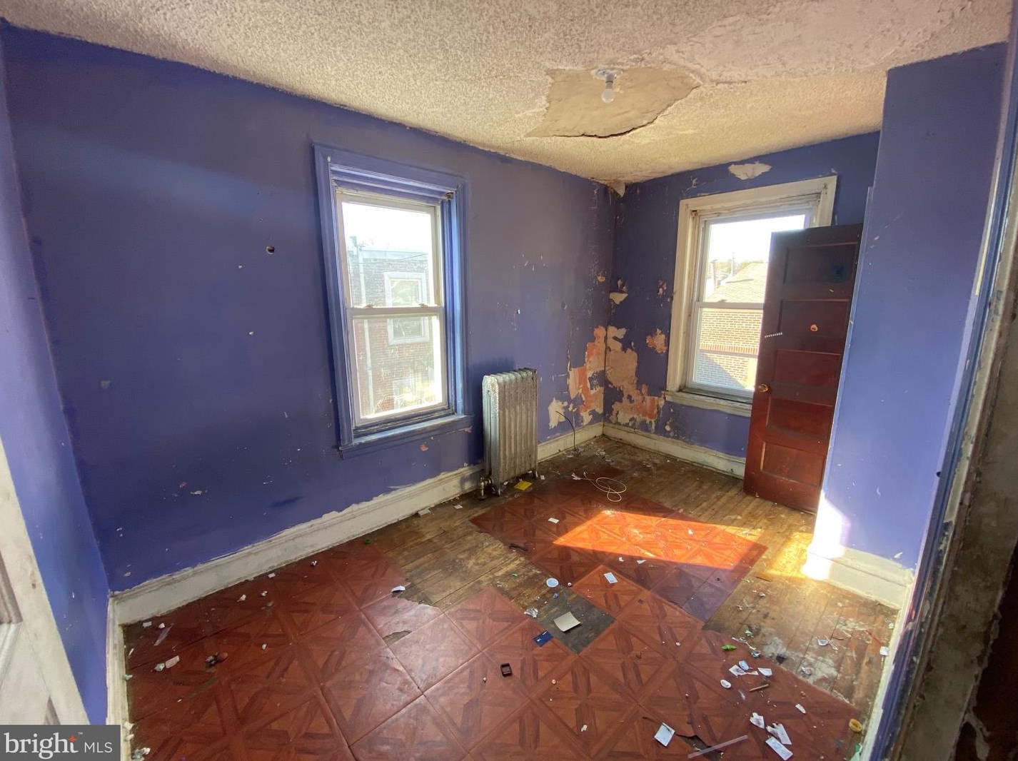 14 College Ave, Upper Darby PA  19082-1605 exterior