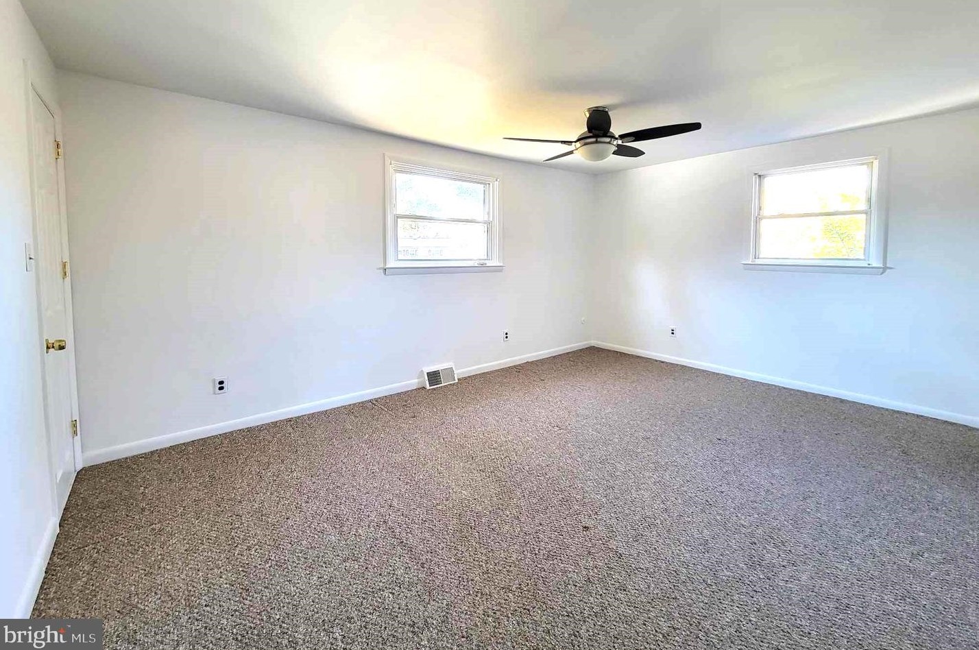 690 Bender Dr, Chester PA  19014-0025 exterior