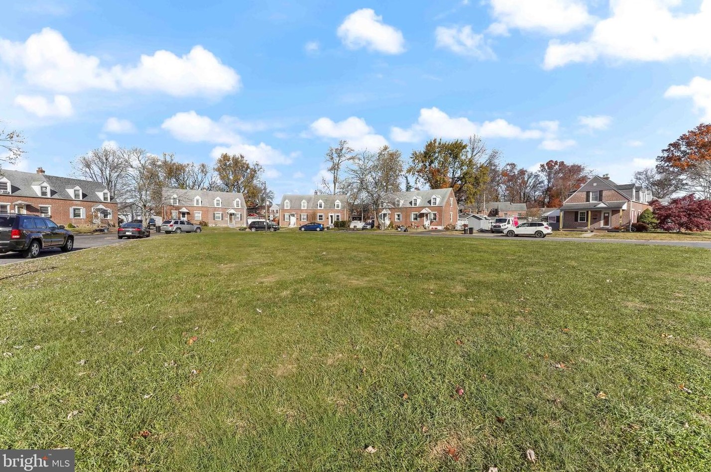 1128 7th Ave, Swarthmore PA  19081-2926 exterior