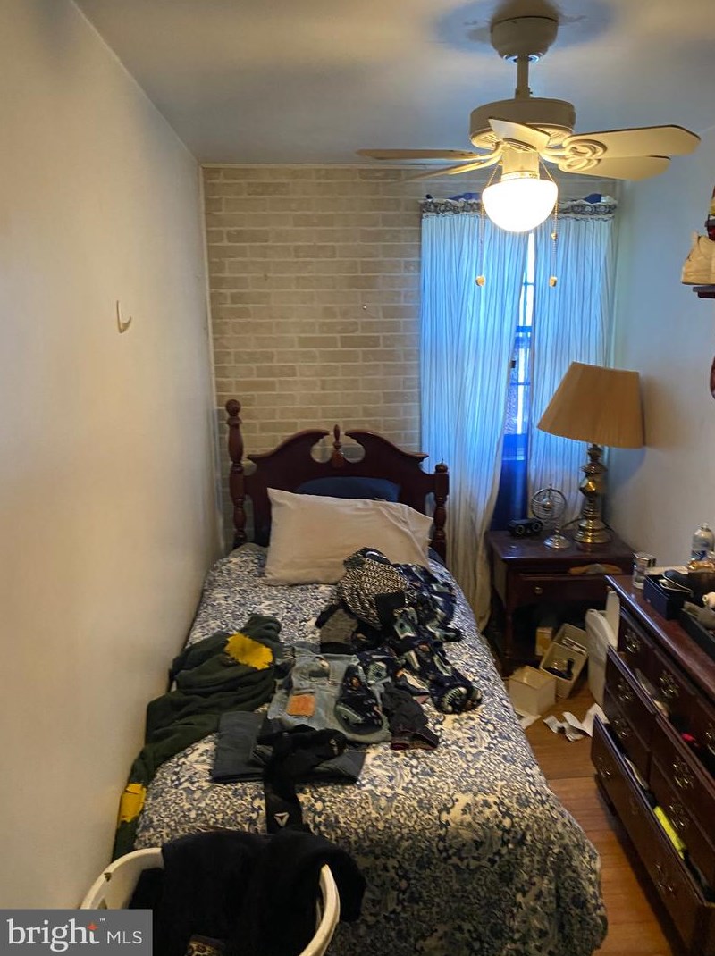 1301 Kerlin St, Chester PA 19013-3924 exterior