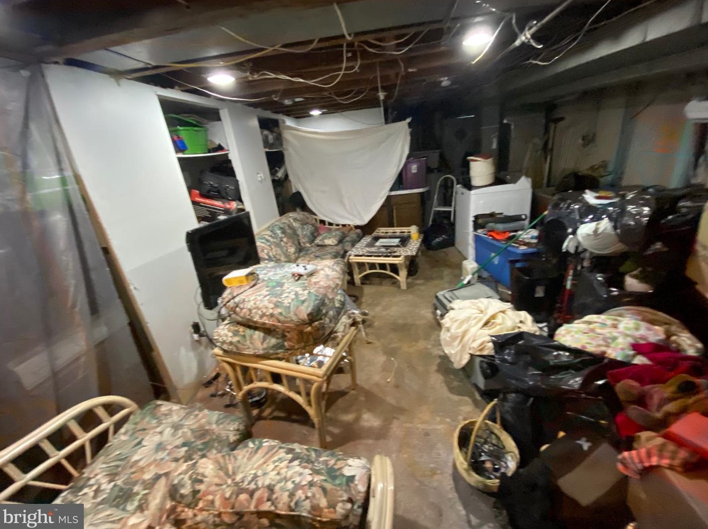 1301 Kerlin St, Chester PA 19013-3924 exterior