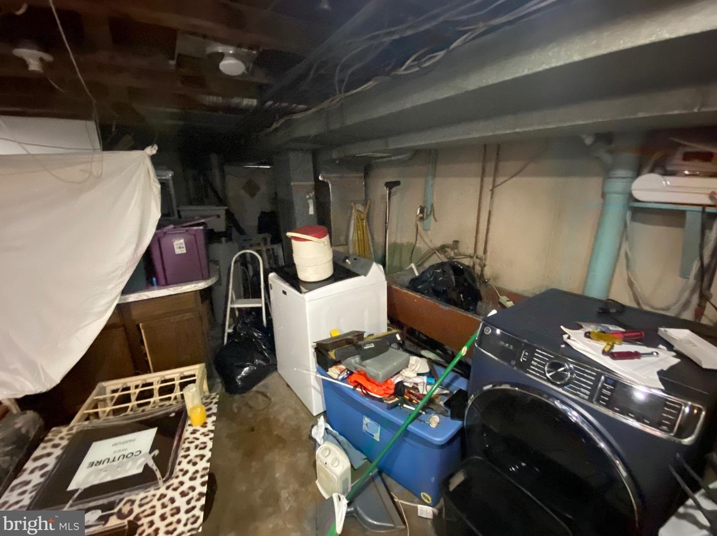 1301 Kerlin St, Chester PA 19013-3924 exterior