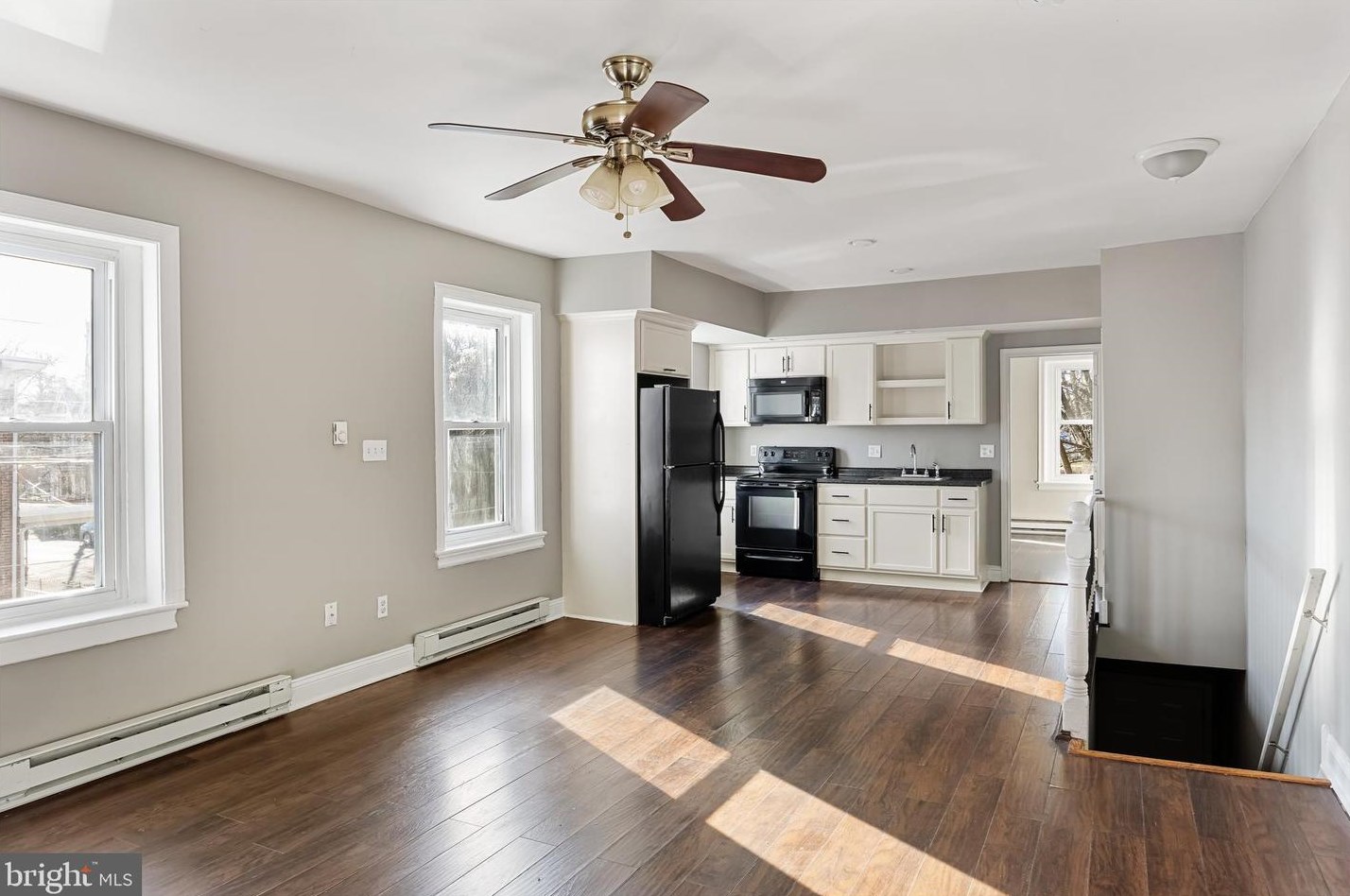 1123 Potter St, Chester PA  19013-6126 exterior