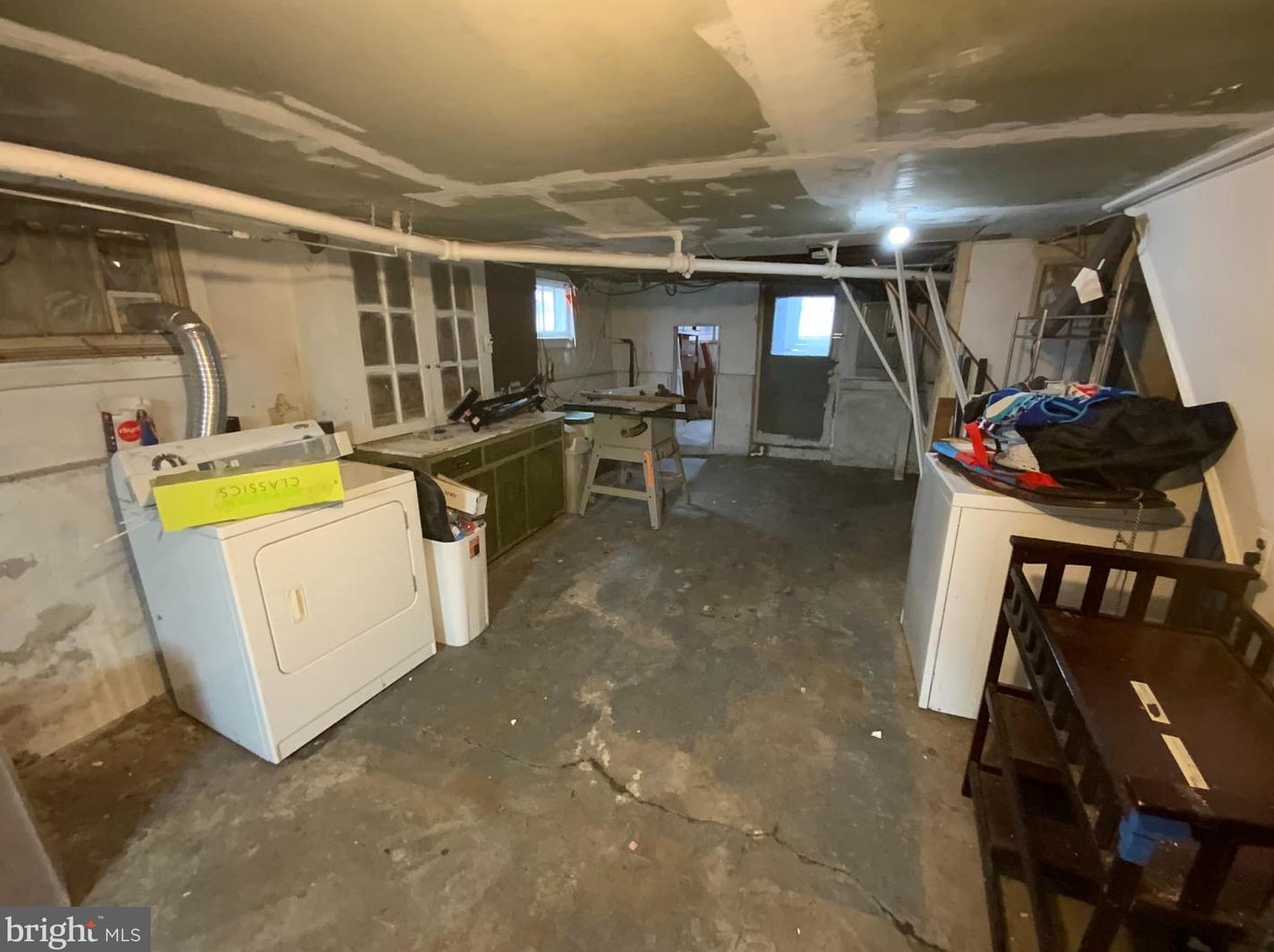 404 Custer Ave, Manor PA  19036-1731 exterior