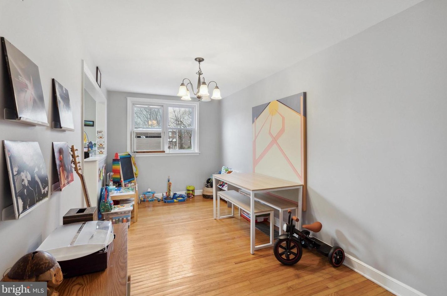 808 Ashland Ave, Manor PA  19036-1625 exterior