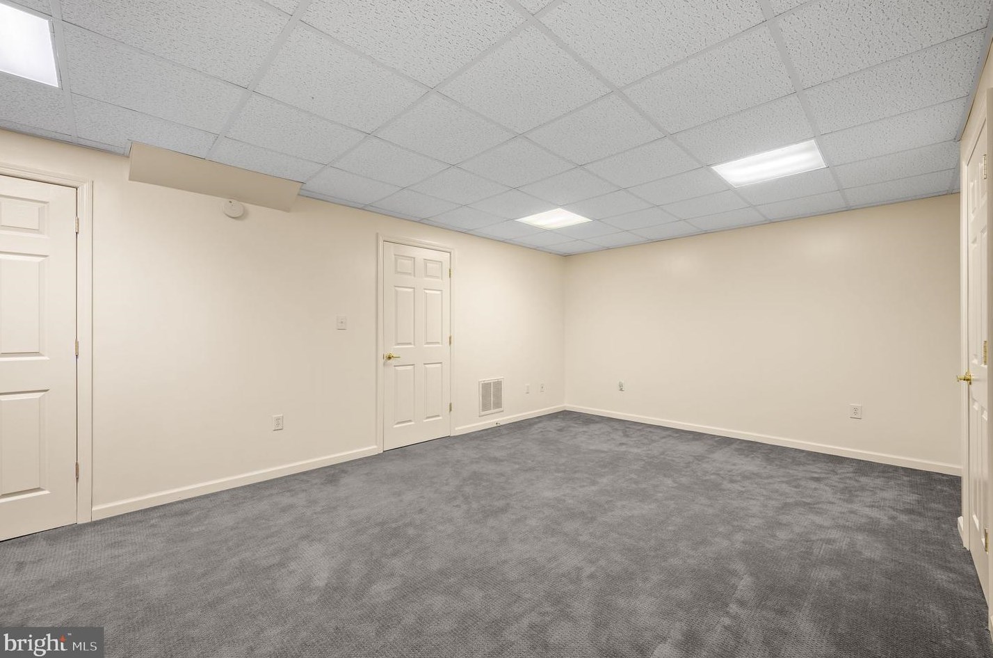 133 Portsmouth Cir, Glen Mills PA  19342-2603 exterior