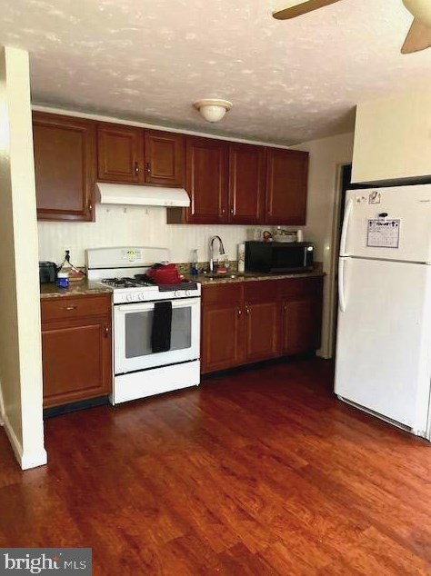 1413 Simpson St, Boothwyn PA  19061-4334 exterior