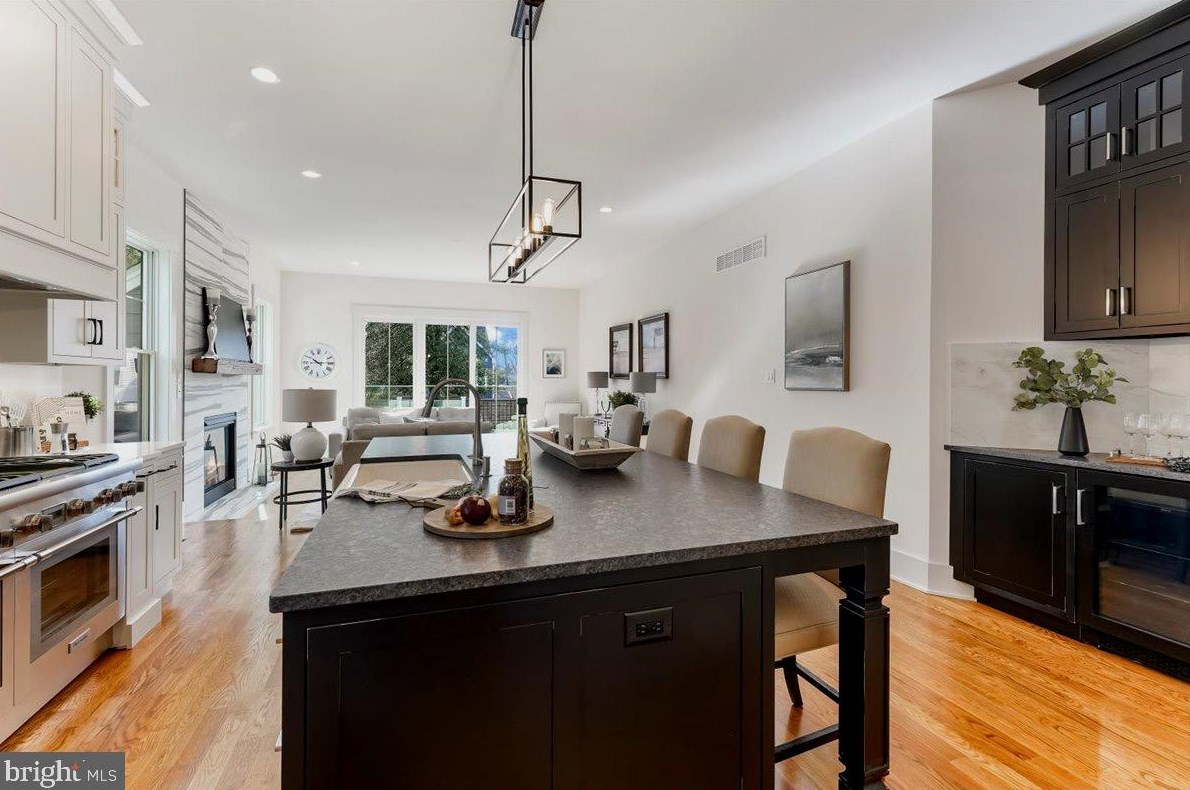 114 Seventh St, Media PA 19063-2410 exterior