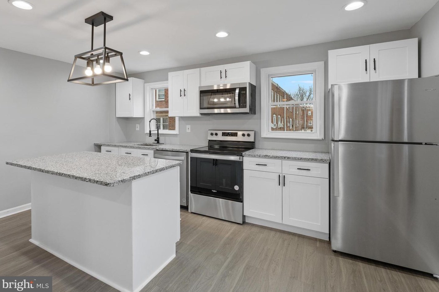 1006 Butler St, Chester PA  19013-3726 exterior