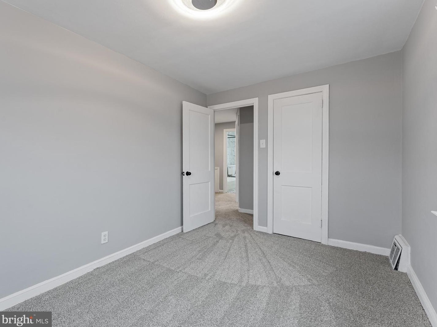 1006 Butler St, Chester PA  19013-3726 exterior