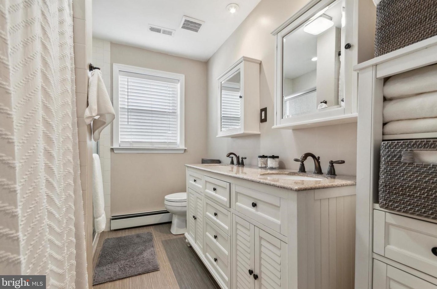 227 Woodland Ave, Media PA 19064-3029 exterior